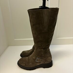 La Canadienne Hyacinth Buckle Suede Boot Sz 5M